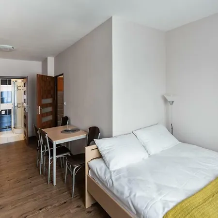 Δωμάτια σε οικογενειακή κατοικία Marlin