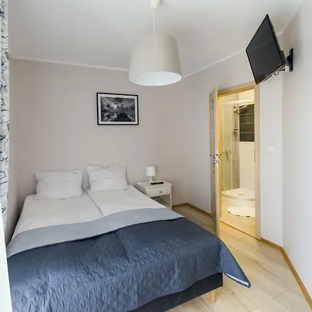 Δωμάτια σε οικογενειακή κατοικία Marlin